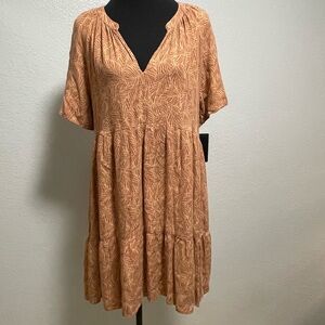Democracy Women’s Brown Tiered Flowy Short Sleeve Dress MEDIUM